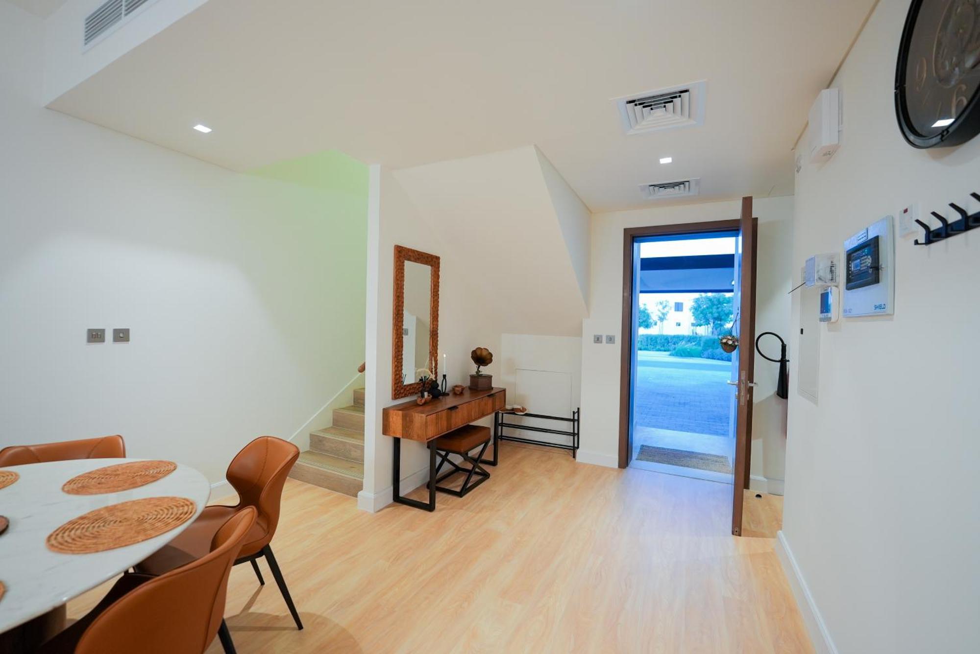 Luxury Modern Noya Yas Island 5-star Holiday home